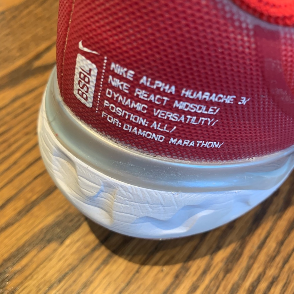 Nike “Universal Red” Alpha Huarache 3 Baseball/Softball Cleats - Picture 3 of 5